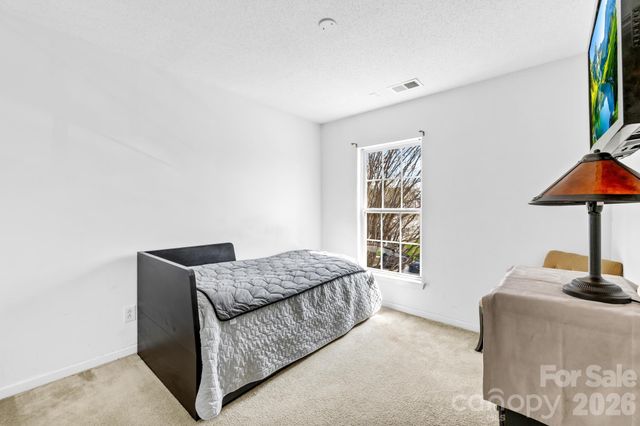 2823 Summergrove Court, Matthews, NC 28105