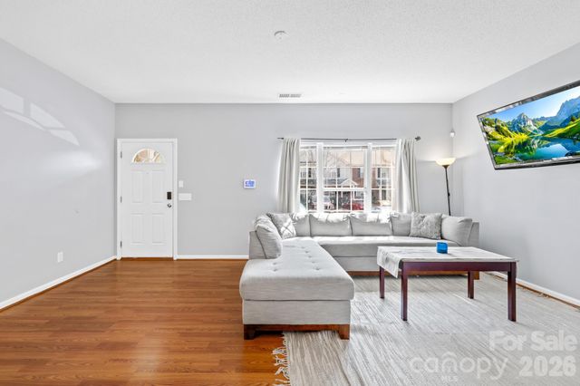 2823 Summergrove Court, Matthews, NC 28105