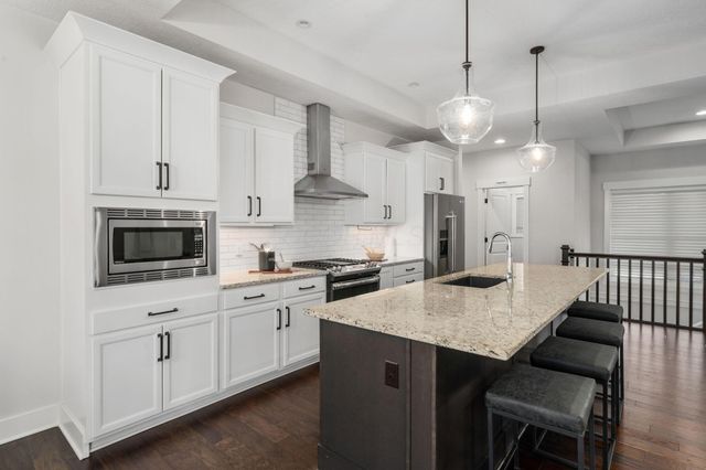 112 Lone Elk Court, Pickerington, OH 43147