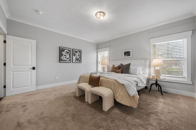 112 Lone Elk Court, Pickerington, OH 43147