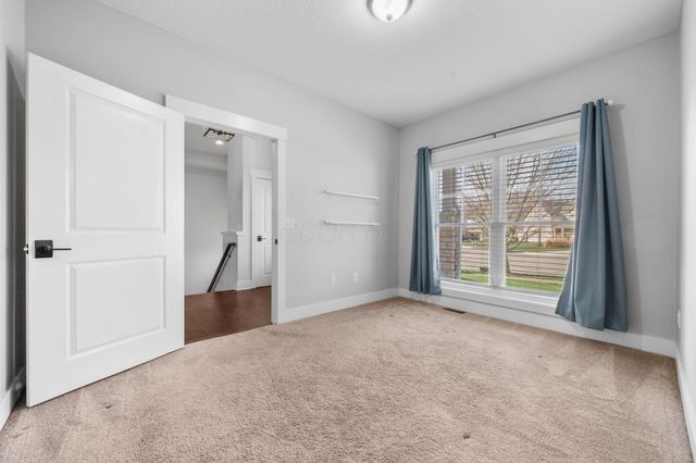 112 Lone Elk Court, Pickerington, OH 43147