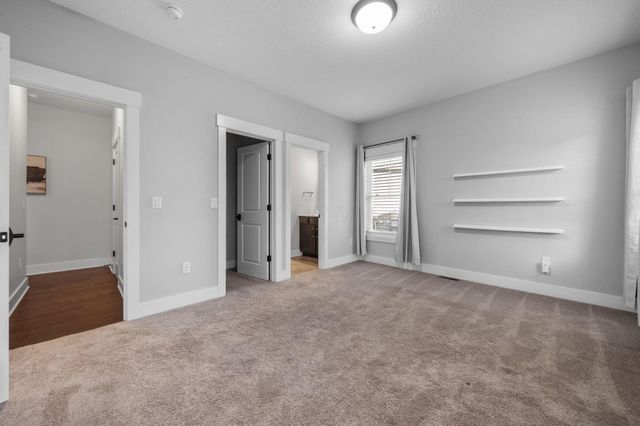 112 Lone Elk Court, Pickerington, OH 43147