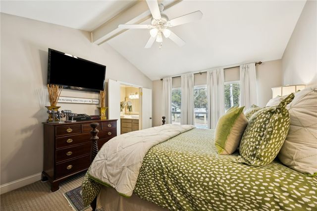 107 New Hammock Circle, St Marys, GA 31558