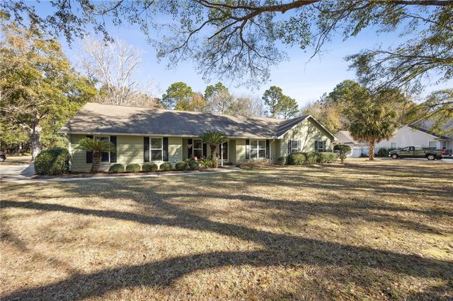 107 New Hammock Circle, St Marys, GA 31558