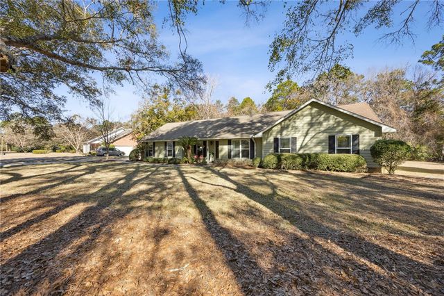 107 New Hammock Circle, St Marys, GA 31558