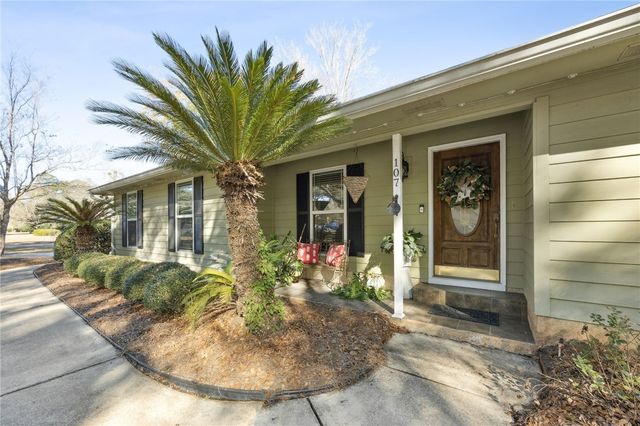 107 New Hammock Circle, St Marys, GA 31558