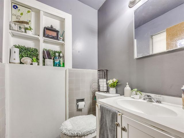4440 NW 11th Street, Oklahoma City, OK 73107