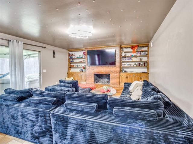 4440 NW 11th Street, Oklahoma City, OK 73107