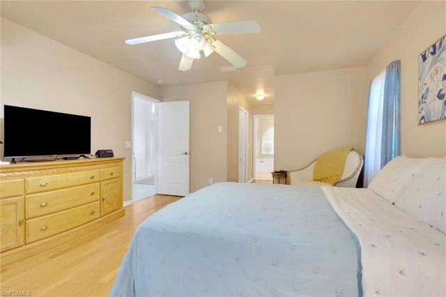 3302 2nd LN, Cape Coral, FL 33991