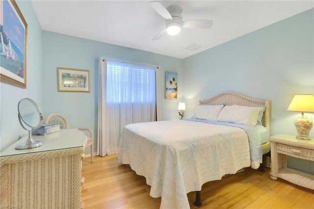 3302 2nd LN, Cape Coral, FL 33991