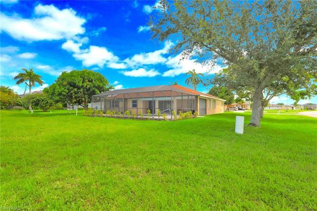3302 2nd LN, Cape Coral, FL 33991