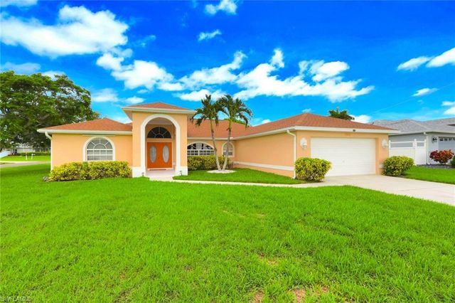 3302 2nd LN, Cape Coral, FL 33991