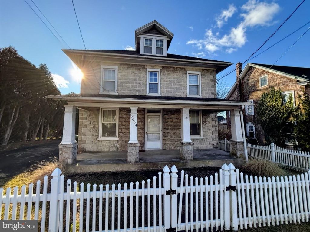 2964 MAIN ST, Morgantown, PA 19543