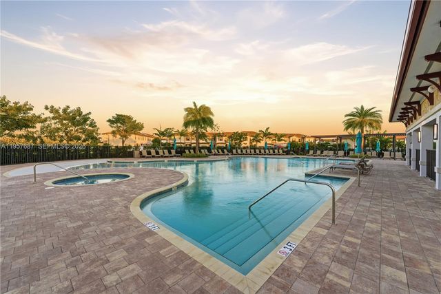 11456 W 33rd Way, Hialeah, FL 33018