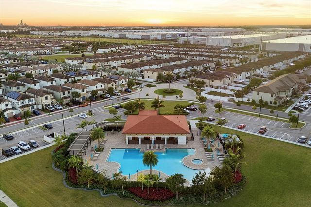 11456 W 33rd Way, Hialeah, FL 33018