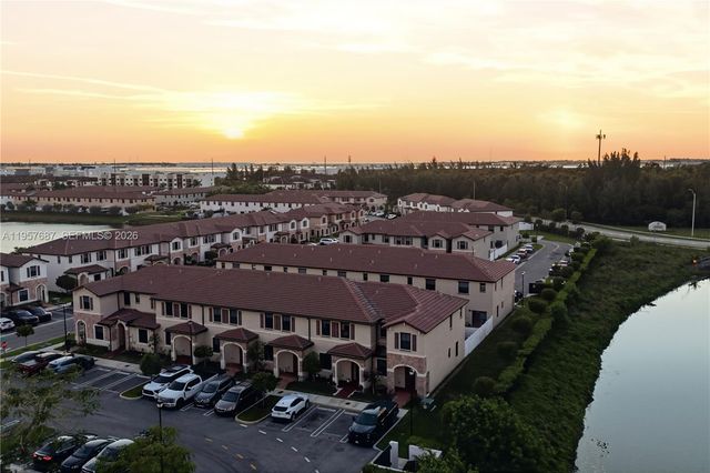 11456 W 33rd Way, Hialeah, FL 33018