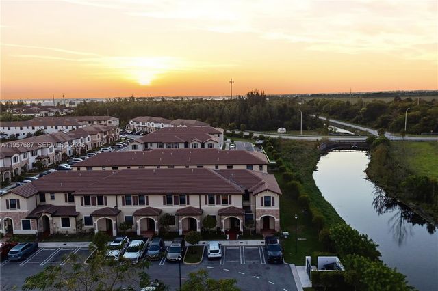 11456 W 33rd Way, Hialeah, FL 33018