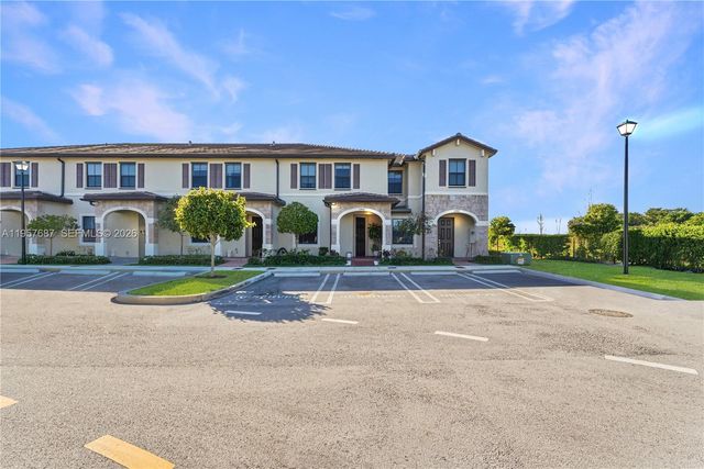 11456 W 33rd Way, Hialeah, FL 33018