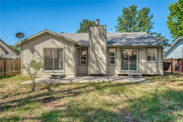 19662 Mountain N, Hidden Valley Lake, CA 95467