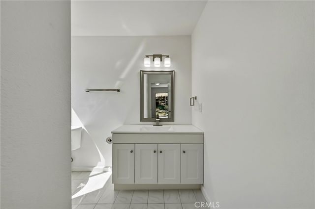 19662 Mountain N, Hidden Valley Lake, CA 95467