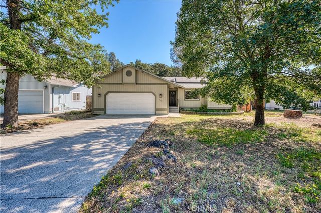 19662 Mountain N, Hidden Valley Lake, CA 95467