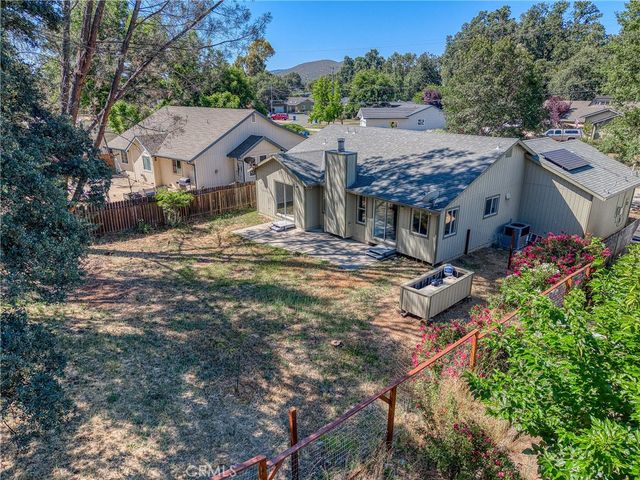 19662 Mountain N, Hidden Valley Lake, CA 95467
