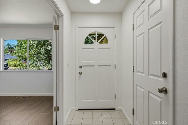 19662 Mountain N, Hidden Valley Lake, CA 95467