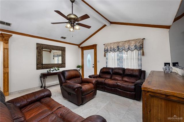 118 J. R. Becerra Avenue, Progreso, TX 78596