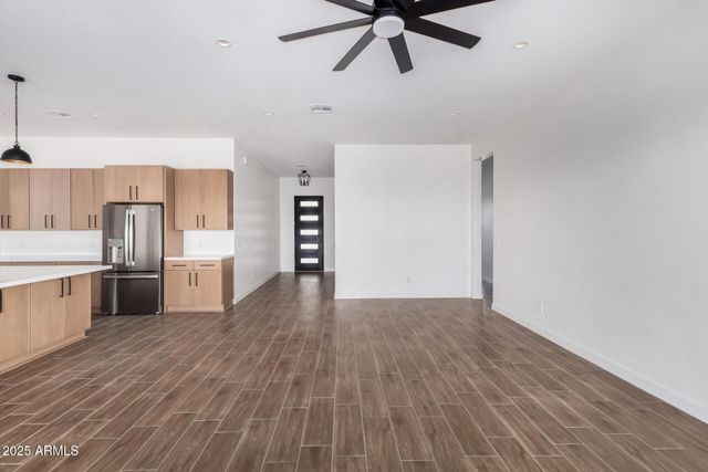 28309 N 220th Drive, Wittmann, AZ 85361