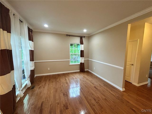 107 Shaker, Camillus, NY 13031