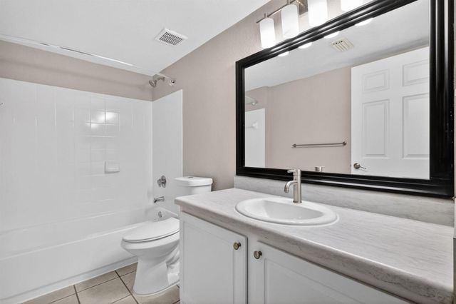 15155 Michelangelo Boulevard 207, Delray Beach, FL 33446
