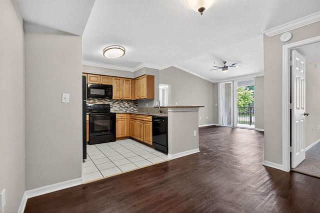 15155 Michelangelo Boulevard 207, Delray Beach, FL 33446
