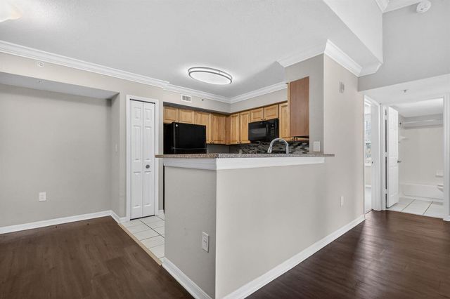 15155 Michelangelo Boulevard 207, Delray Beach, FL 33446