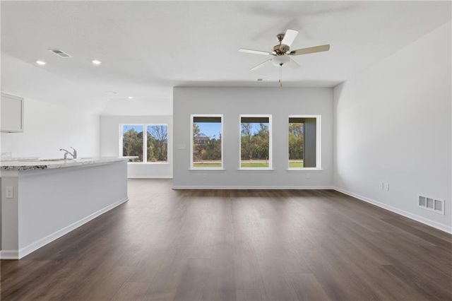 542 W Bluebird Street, Gardner, KS 66030