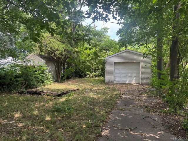 16536 Cheyenne Street, Detroit, MI 48235