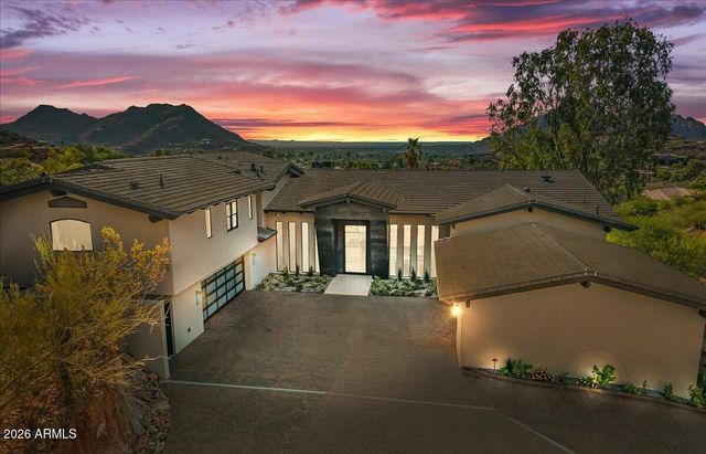 7347 N RED LEDGE Drive, Paradise Valley, AZ 85253