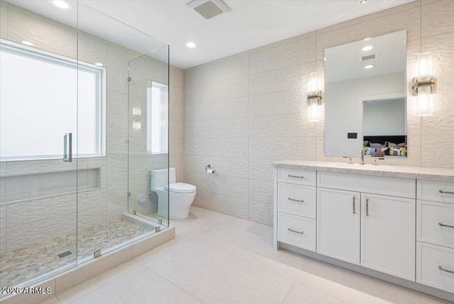 7347 N RED LEDGE Drive, Paradise Valley, AZ 85253