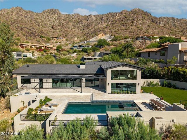 7347 N RED LEDGE Drive, Paradise Valley, AZ 85253