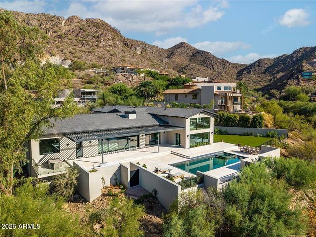 7347 N RED LEDGE Drive, Paradise Valley, AZ 85253