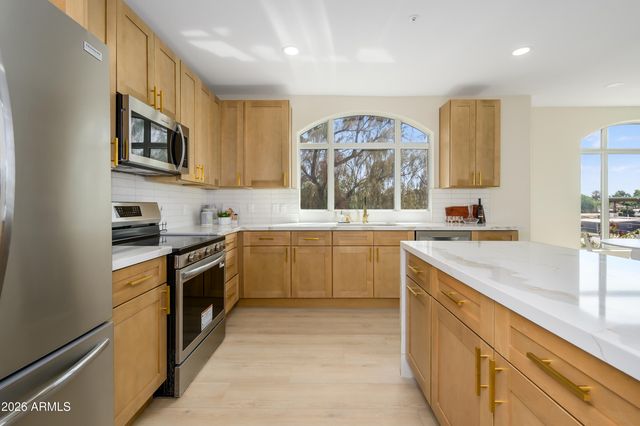 1081 W 1ST Street 16, Tempe, AZ 85281