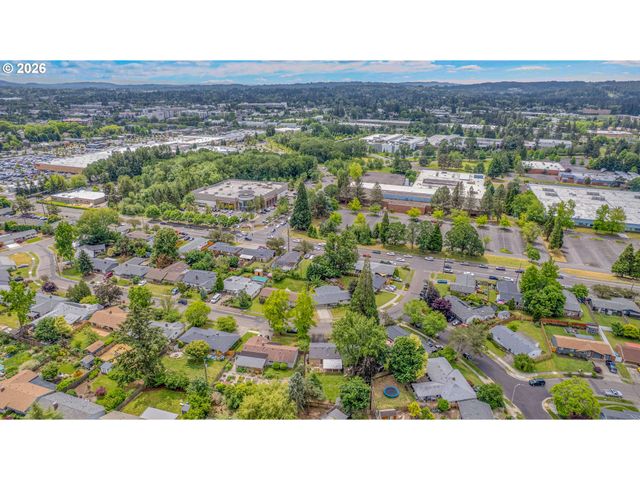 13295 Sw OAKWOOD St, Beaverton, OR 97005