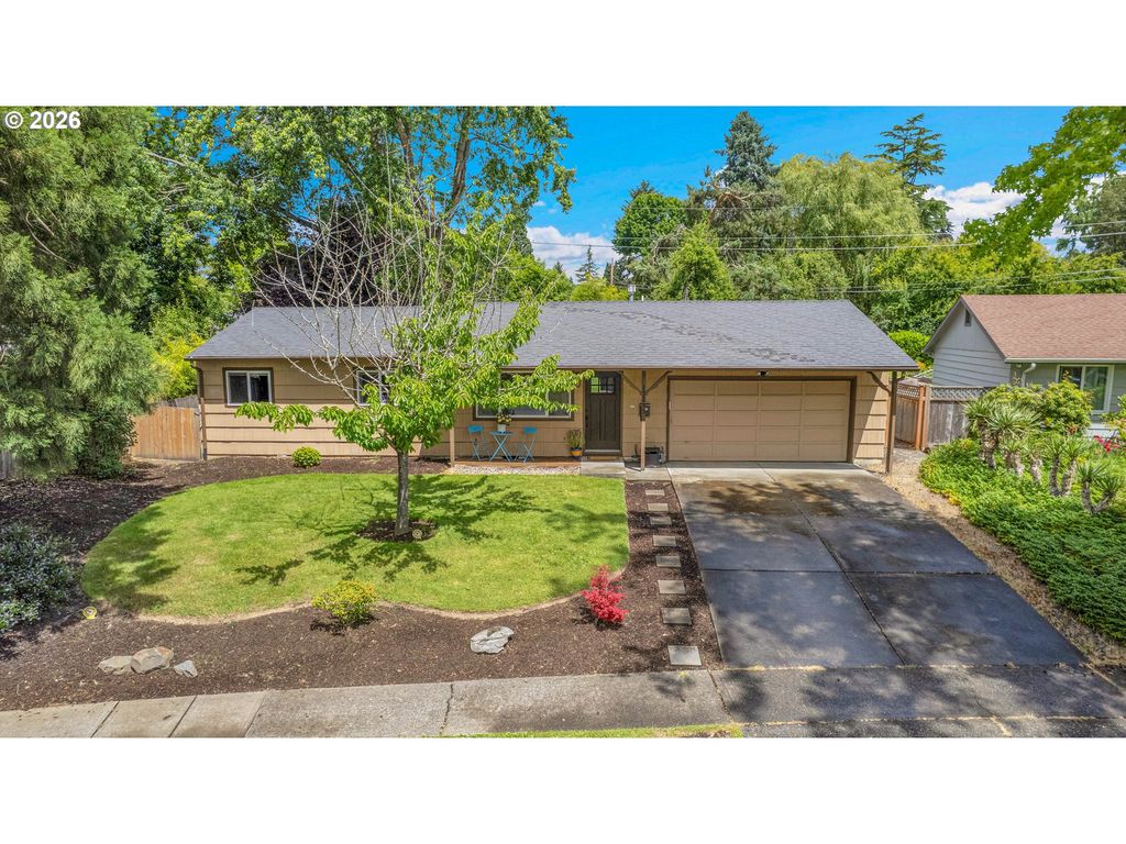 13295 Sw OAKWOOD St, Beaverton, OR 97005