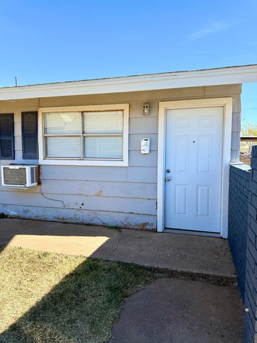 922 44th Street, A, Lubbock, TX 79412