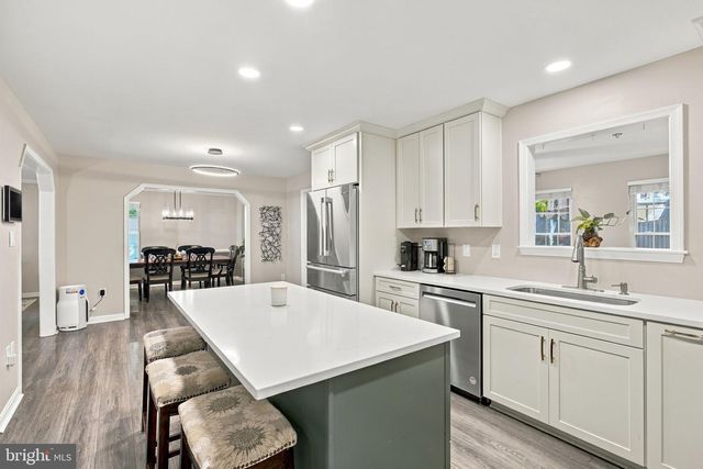 11901 HICKORY CREEK DR, Fredericksburg, VA 22407