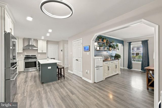 11901 HICKORY CREEK DR, Fredericksburg, VA 22407