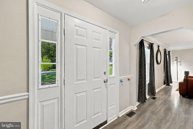 11901 HICKORY CREEK DR, Fredericksburg, VA 22407