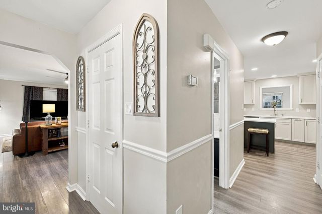 11901 HICKORY CREEK DR, Fredericksburg, VA 22407