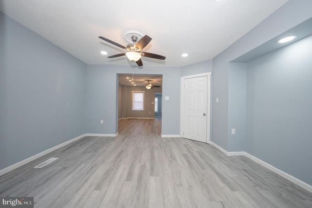 7218 RADBOURNE RD, Upper Darby, PA 19082