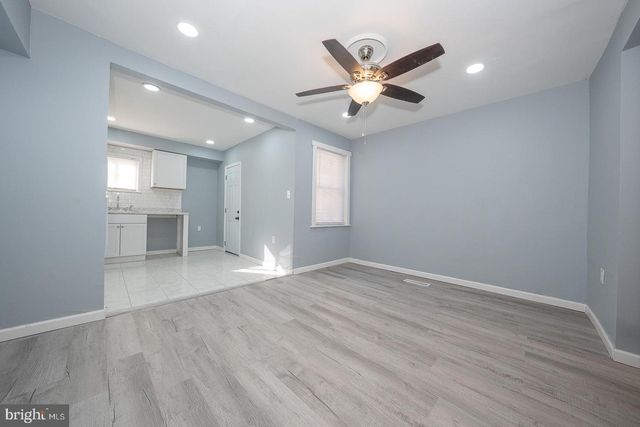 7218 RADBOURNE RD, Upper Darby, PA 19082