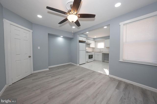 7218 RADBOURNE RD, Upper Darby, PA 19082